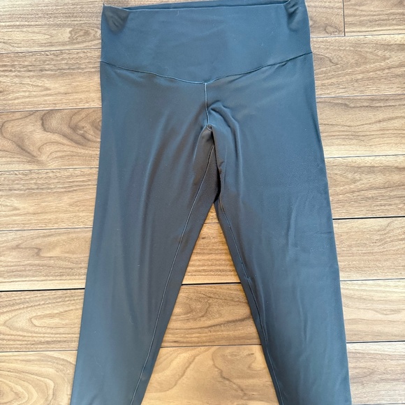 OFFLINE By Aerie Real Me® Xtra High Waisted Hold Up! Leggings | XL | Grey - Picture 5 of 6